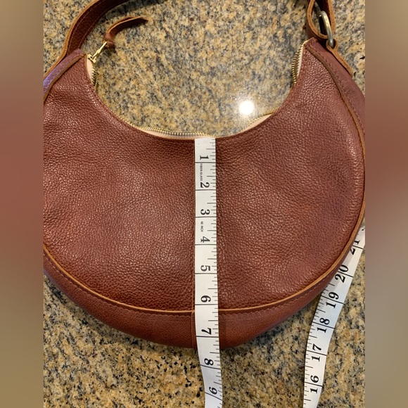 Portland Leather Nora Shoulder Purse Brown Leather - Picture 6 of 11